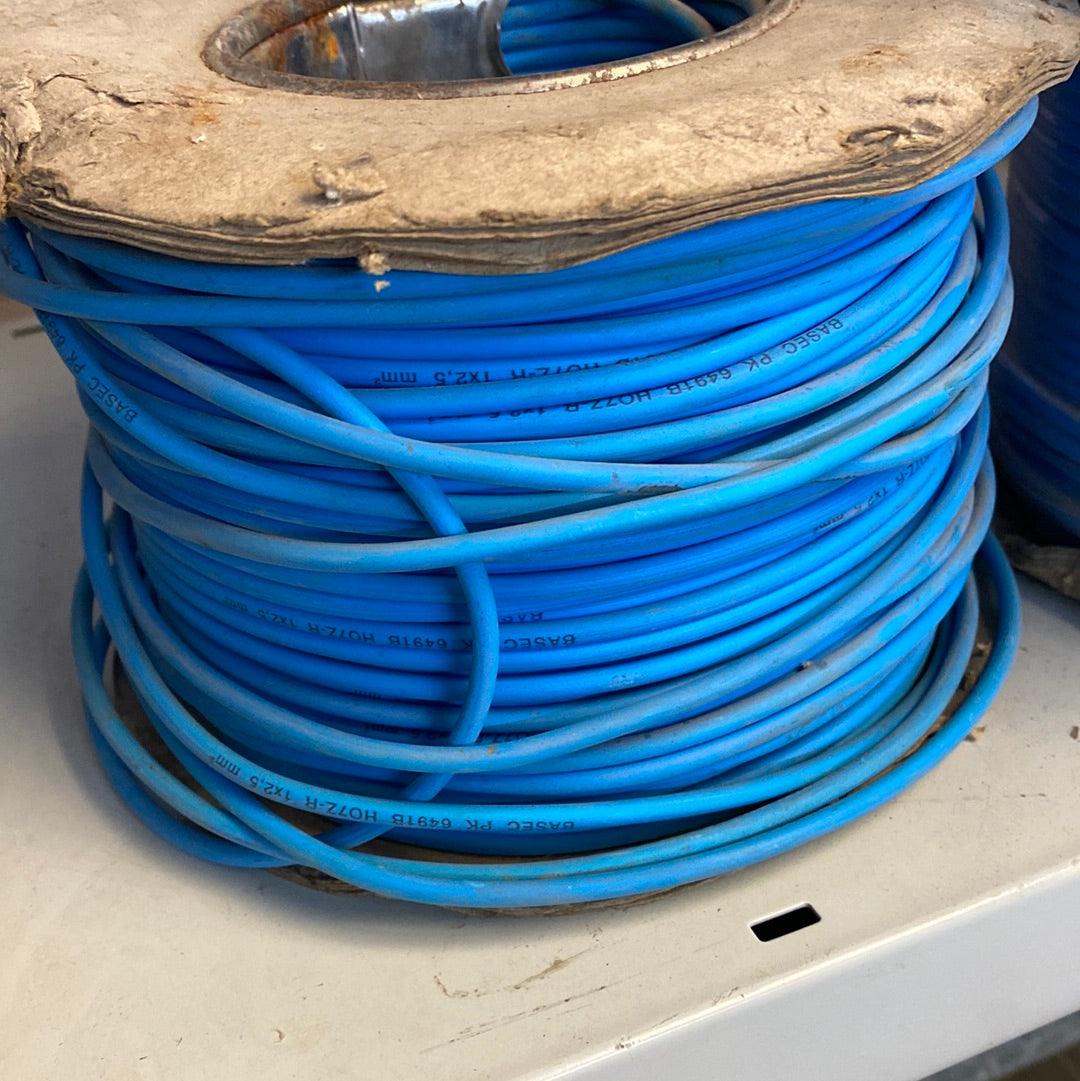 Blue Single Core Cable 1 Meter Lengths